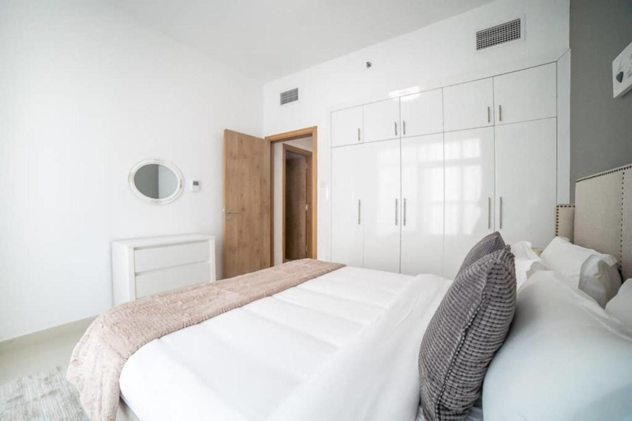 Continental Tower, Dubai Marina - Luton Vacation Homes Экстерьер фото