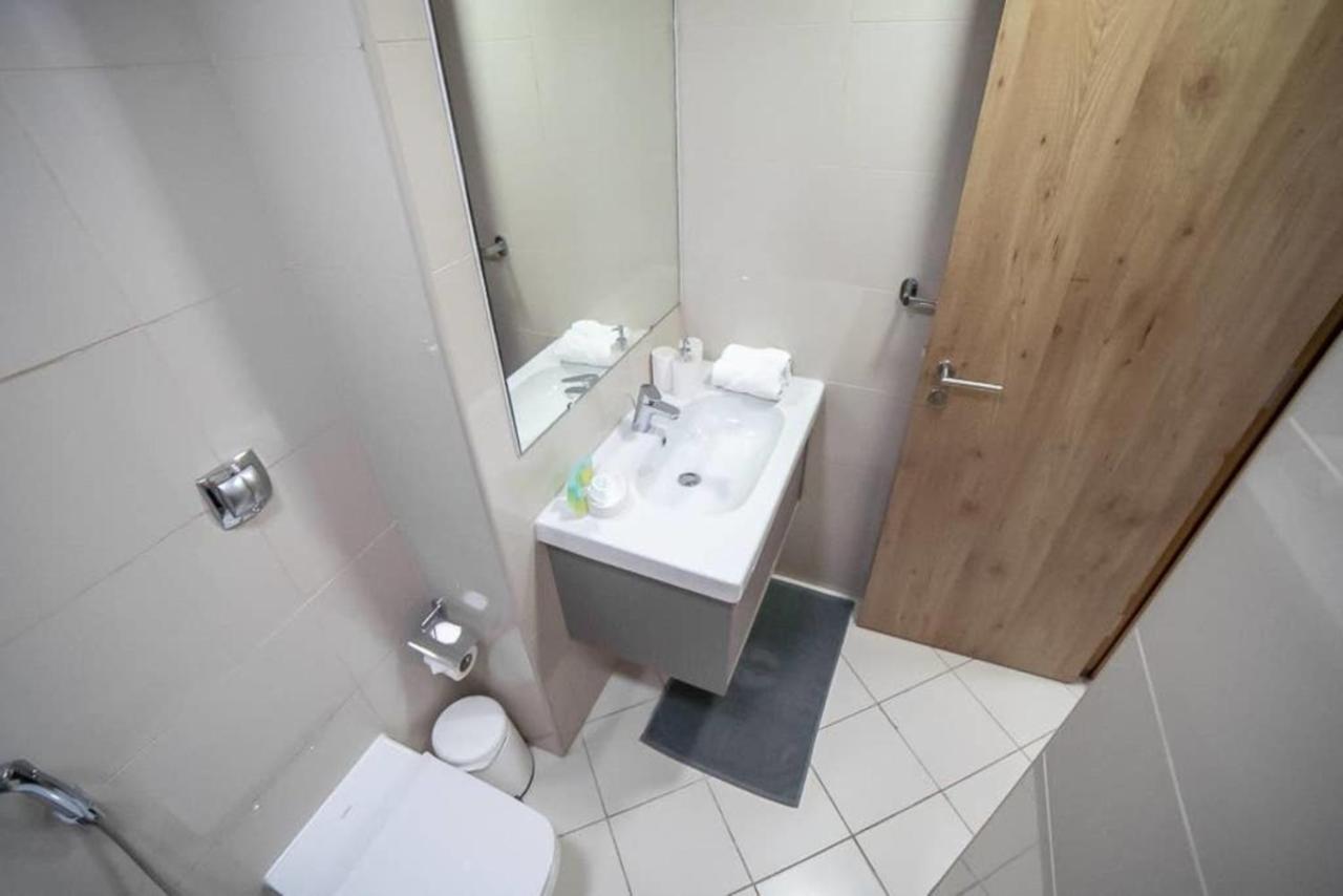 Continental Tower, Dubai Marina - Luton Vacation Homes Экстерьер фото