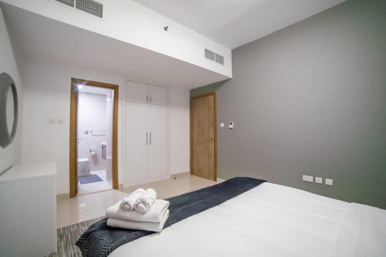 Continental Tower, Dubai Marina - Luton Vacation Homes Экстерьер фото